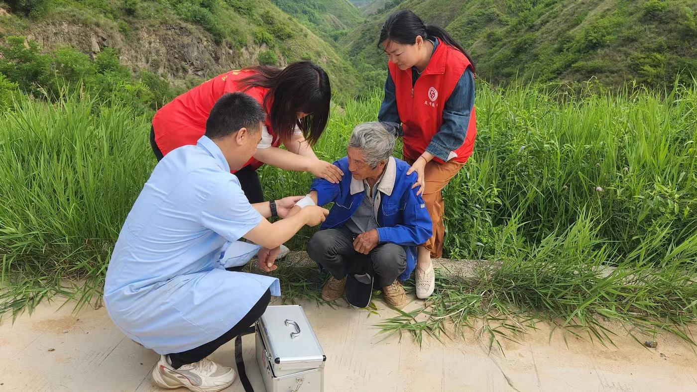 739d5f1c90f48f6830aa594b30928cb.jpg 739d5f1c90f48f6830aa594b30928cb.jpg