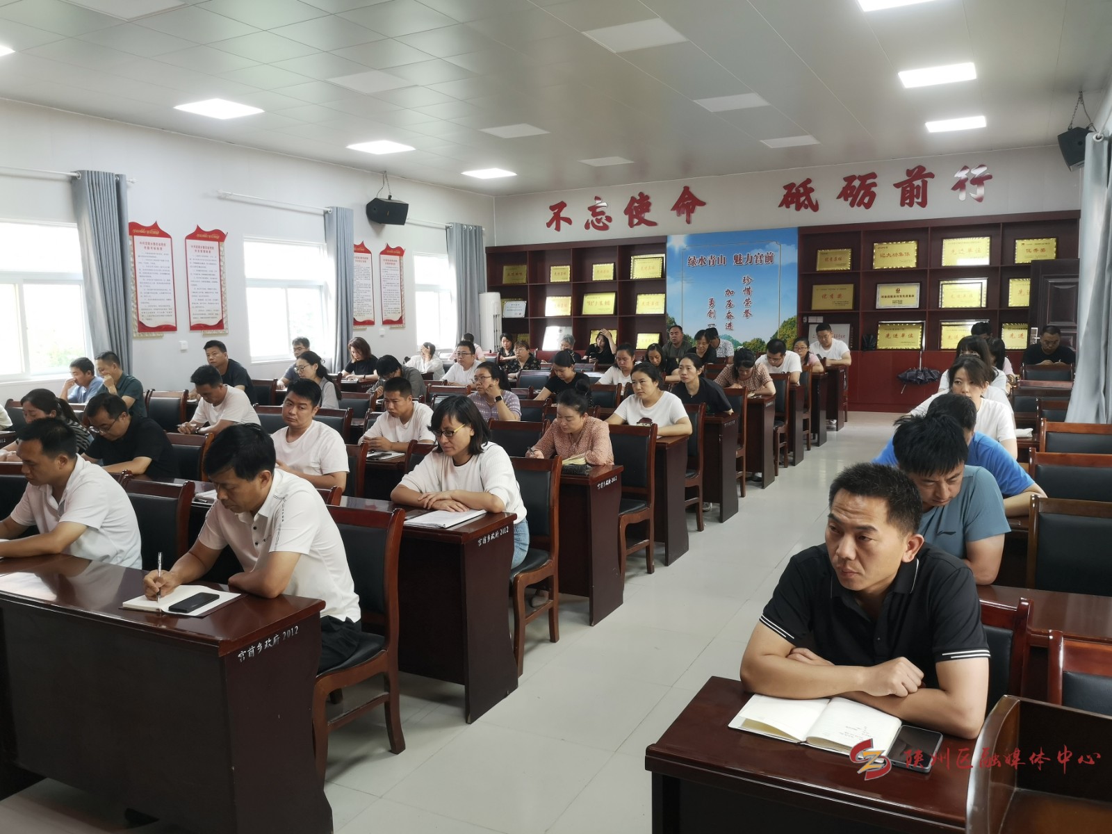 958a6507a1c3b1396f75b1bb583a98d3_shui.jpg 958a6507a1c3b1396f75b1bb583a98d3_shui.jpg