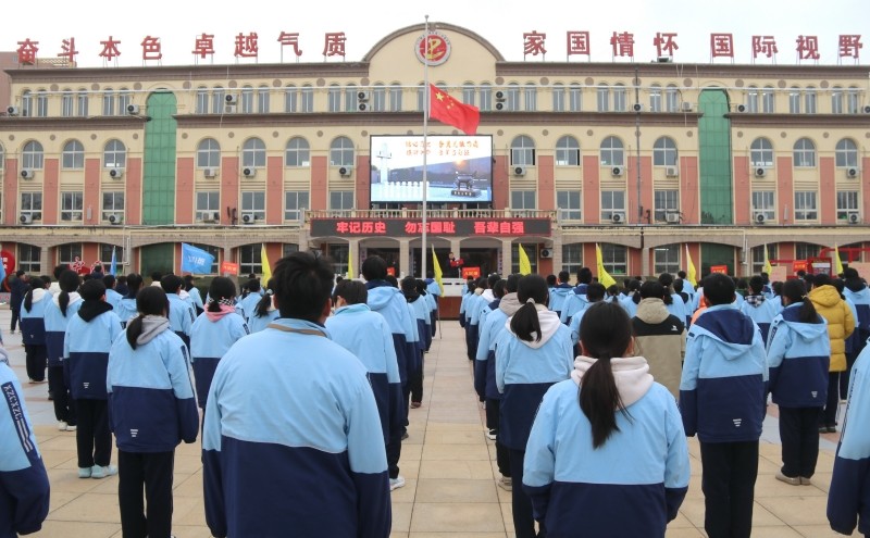 2摄影者：卫晓辉 作者：秦敏_proc.jpg