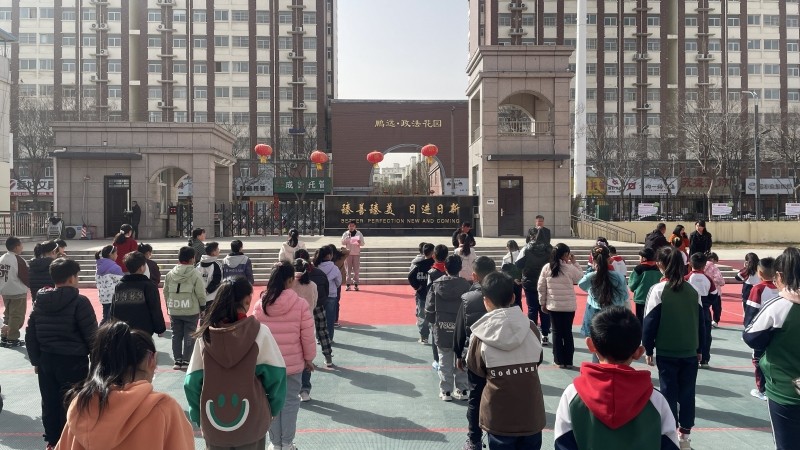 4摄影者：卫晓辉 作者：秦敏_proc.jpg
