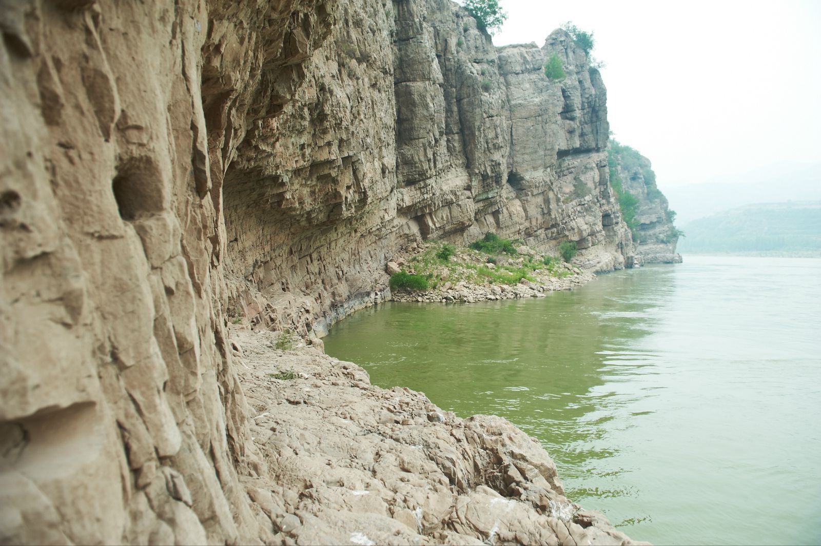 汉唐黄河漕运遗迹：古栈道 (1).jpg